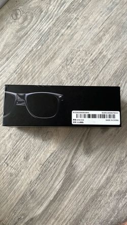 Black  Smart Sunglasses in Box