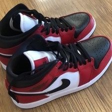 Air Jordan 1 Retro High		
