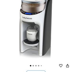 Baby Brezza New and Improved Formula Pro Advanced Formula Dispenser Machine - Automatically Mix a Warm Formula Bottle Instantly - Easily Make Bottle w