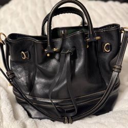 Dooney & Bourke Purse 