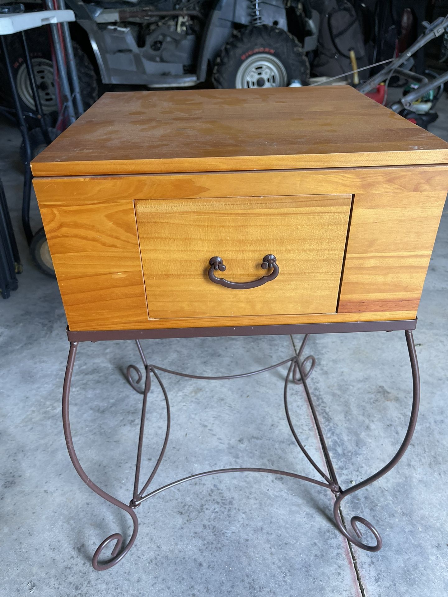 Night Stand/ End Table