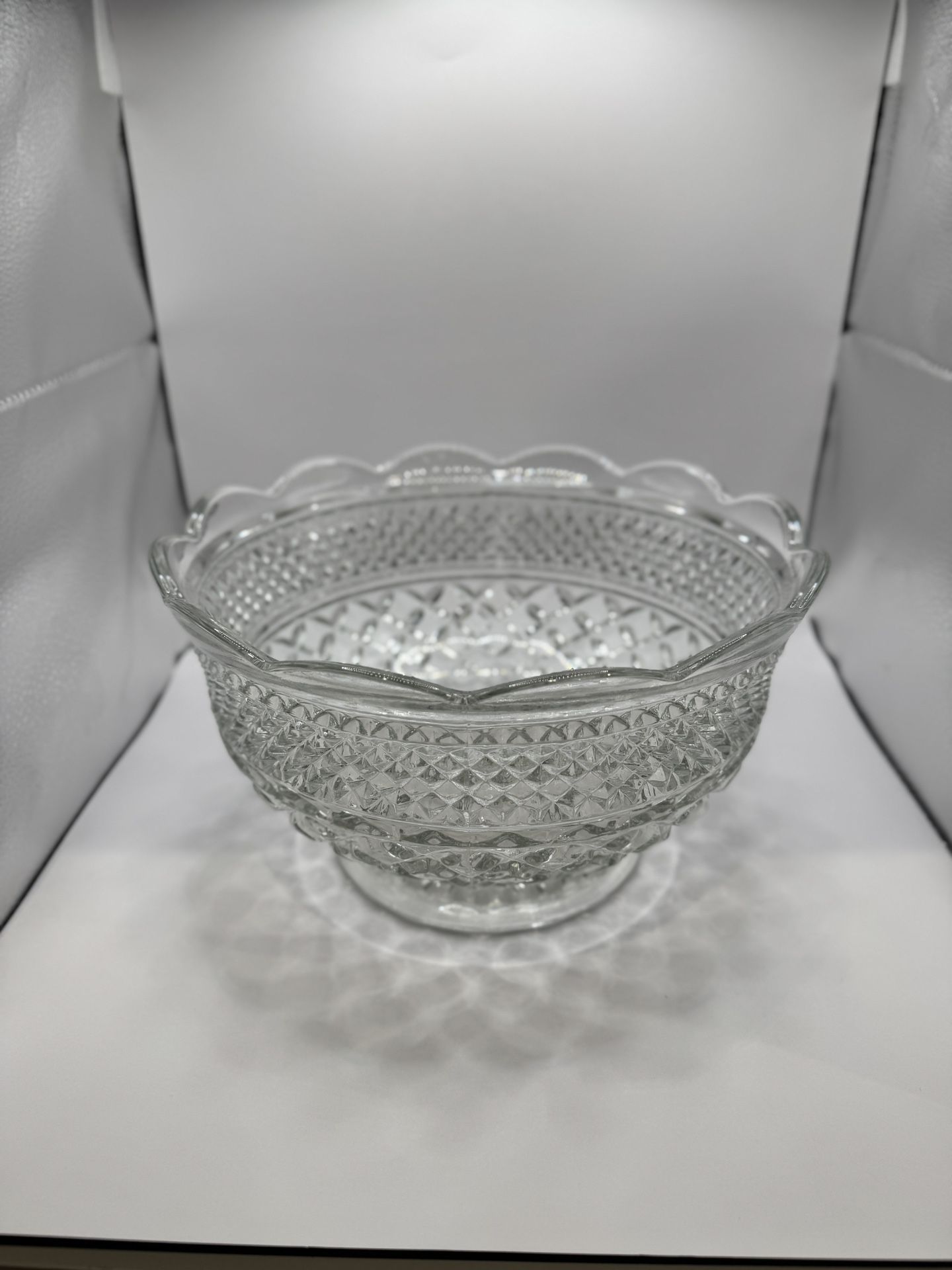 Anchor Hocking Weford Pattern Glass Fruit Bowl Circa 1960's