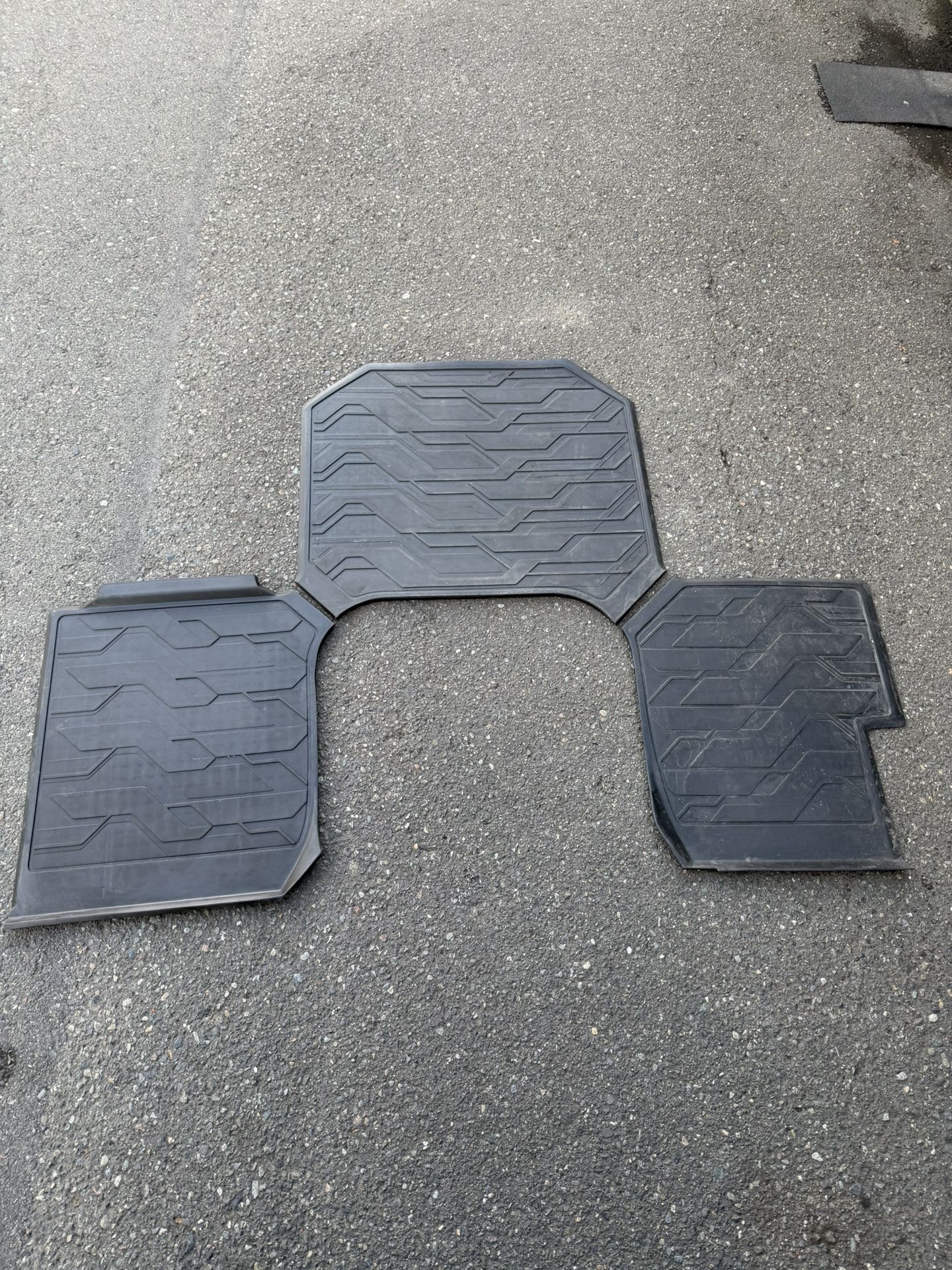 Volvo VNL Floor Mat OEM