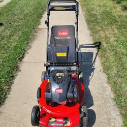 TORO RECYCLER 22" PERSONAL PACE LAWNMOWER 