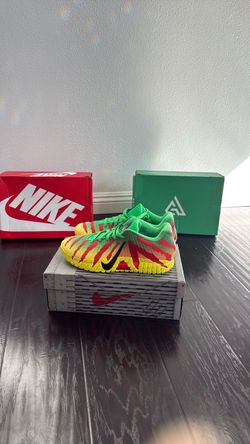 Nike Ja 3 Men’s size 9.5 Jurassic park explorer edition (only accept cash)