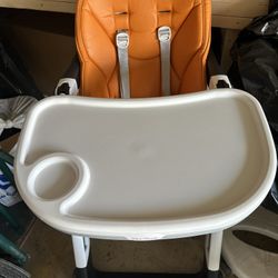 Pegperge Hight Chair 