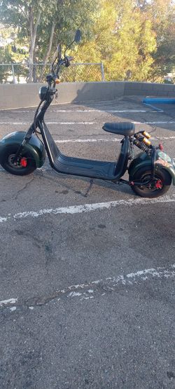 Fat tire electric Harley scooter