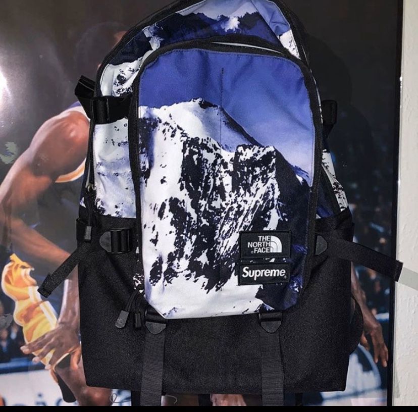 North face x supreme backpack