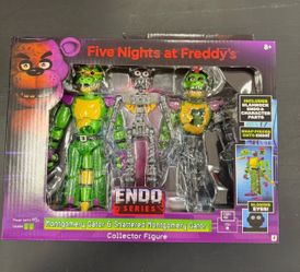 Jazwares FNAF Endo Series Wave 3 Montgmery Gator Shattered Five Nights at Freddy