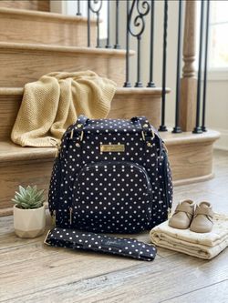 Jujube Be Supplied Breast Pump Diaper Bag