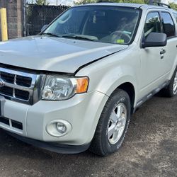 2009 Ford Escape Parts