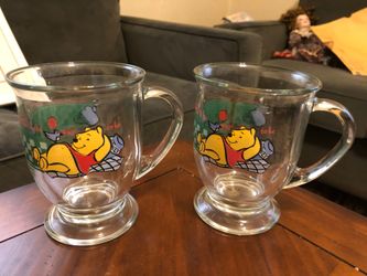 Set of 2 vintage Winnie the Pooh cups mugs