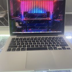 MacBook Pro A1502 Ready For Studio Music Recording 