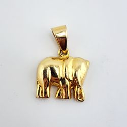 14k gold elephant pendant
