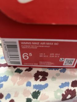 Women’s Nike Tenis 