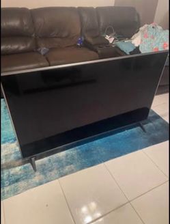 65’ LG Flatscreen 4K Smart TV
