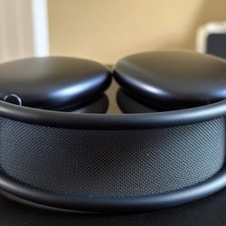 AirPod Max 2s