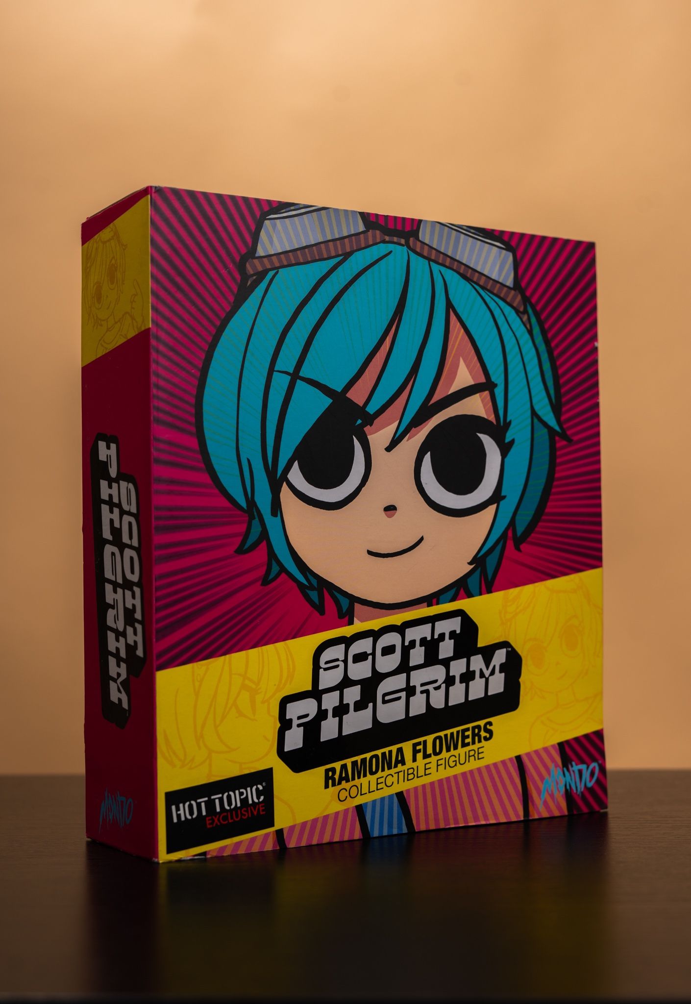 Ramona Flowers Figure by Mondo