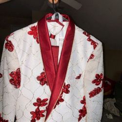 PROM SUIT AND SHOES PRICE NEGOTIABLE 