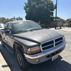 1999 4x4 Dodge Dakota Club Cab