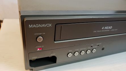 Magnavox video cassette recorder/dvd player