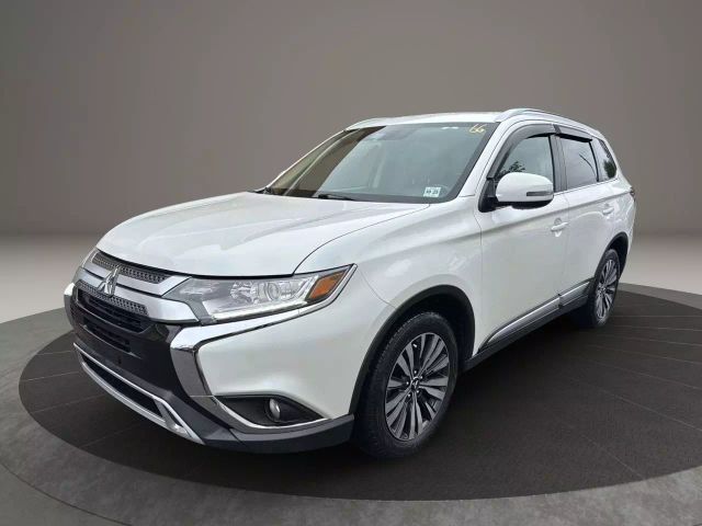 2020 Mitsubishi Outlander