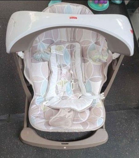 Fisher Price BABY SWING