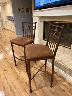 4 Matching Counter Height Bar Stools – $200