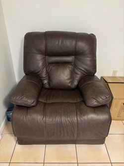 Recliner brand new