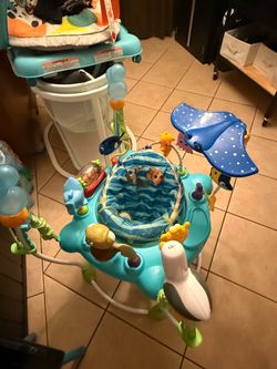 Baby activity jumper - sea of activities