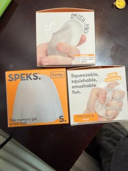 Spek Ghosts Trade or Sale. Holiday squishy Needoh