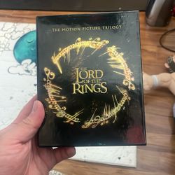 The Lord of the Rings : The Motion Picture Trilogy - (9) Blu-Ray Disc Set