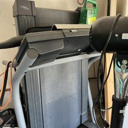 Nordic Track Exercise Machine 