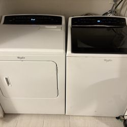 Whirlpool Washer And Dryer 