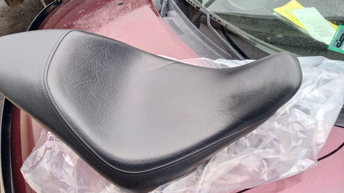 Honda Motorcycle Seat In Great Condition 