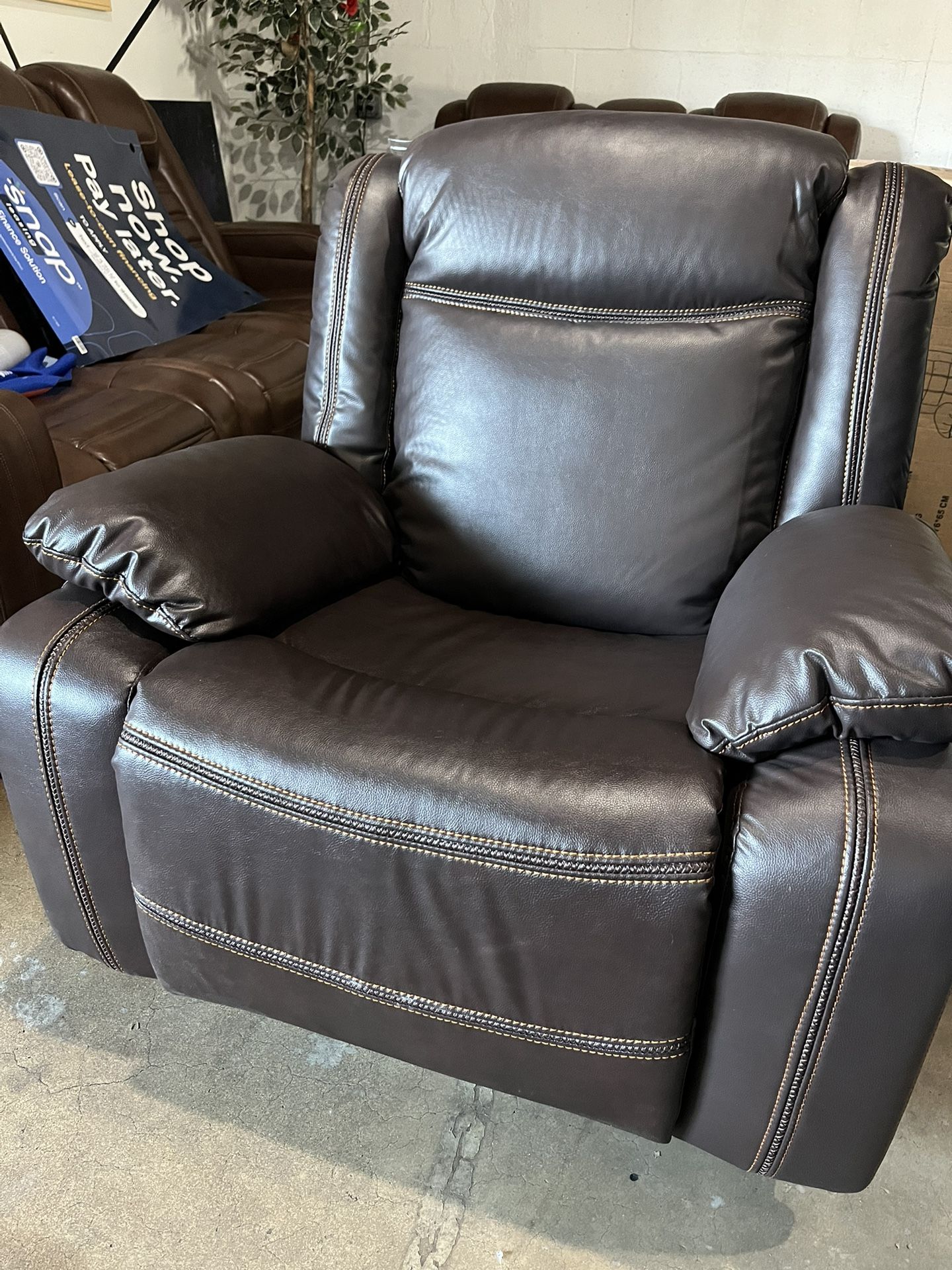 New Beautiful Chocolate Brown Swivel Rocking Recliner Chair Sofa π₯ Finance With $0 Downπ₯ Payment As Low As $37
