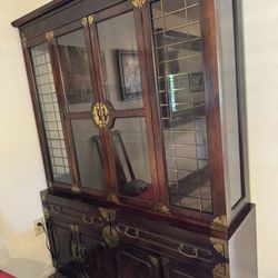 China Hutch In Great Condition 