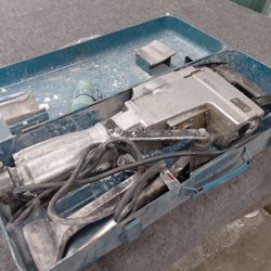 Makita chipping hammer