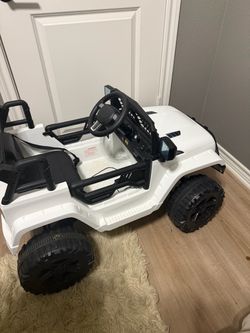 Kids Electric Ride-On Jeep Truck White