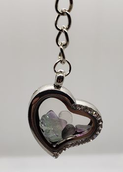 Natural Fluorite Filled Heart Floating Locket Keychain