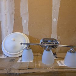 Bathroom, Living Room / Hallway Lights. Deal