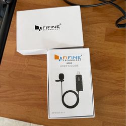 USB Microphone w/ clip.