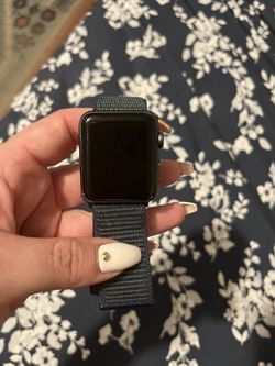 Apple Watch Series 3 Cellular Version