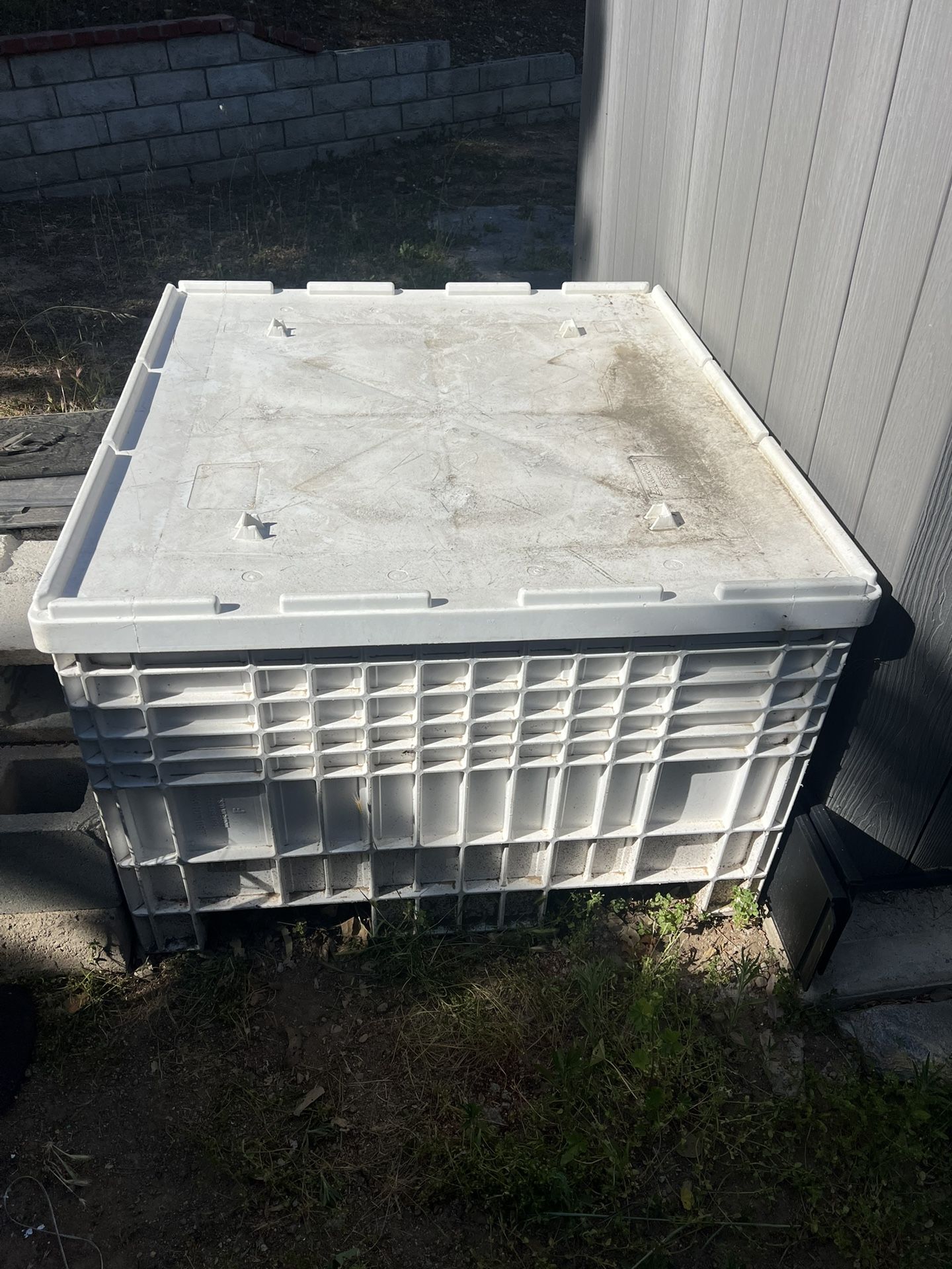 Buckhorn® Plastic Agricultural Bulk Container, 48"L x 44"W x 29"H,