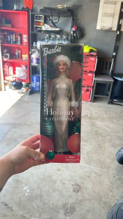 Collectors Holiday Excitement Barbie