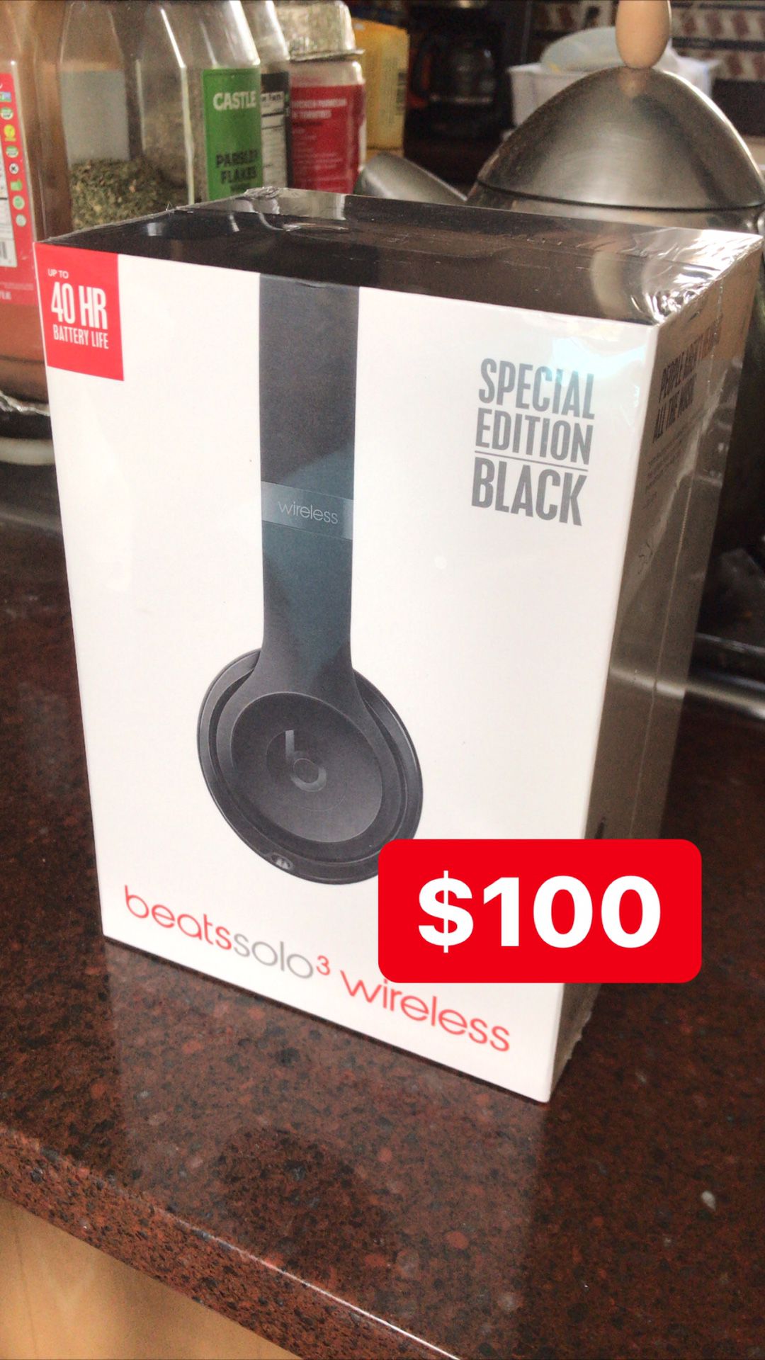 New Beats by Dre Solo 3 wireless Special Black Edition