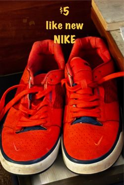 Nike Suede Size 9