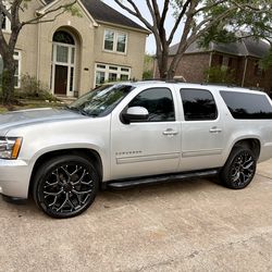 2012 Chevrolet Suburban