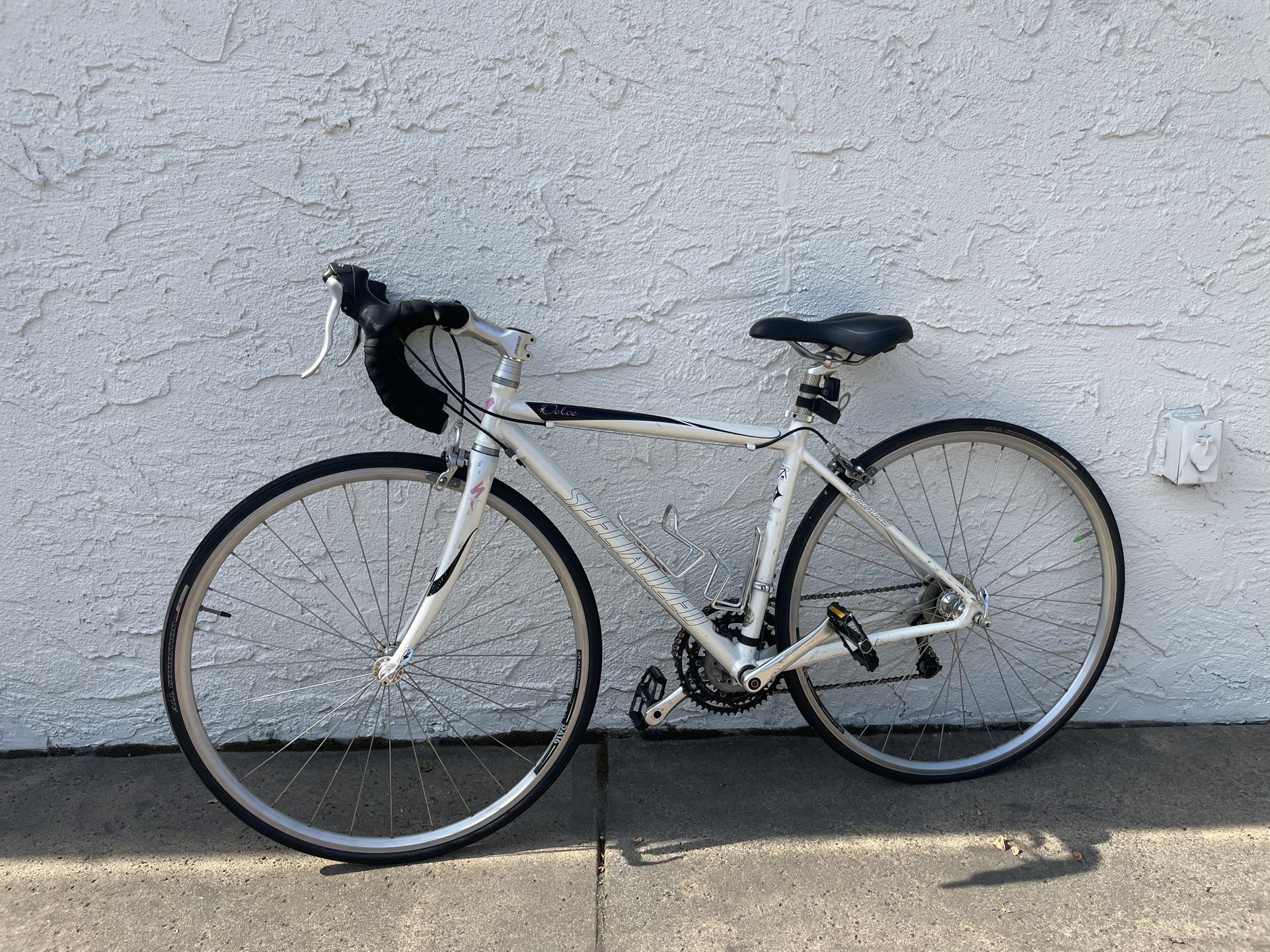 Specialized Dolce Women’s Road Bike