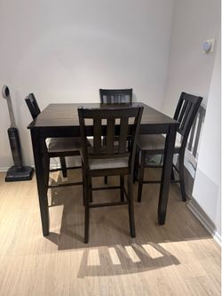 Dinning table set